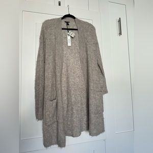 Women’s Fuzzy cardigan